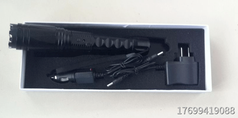 1203防衛(wèi)電擊棒