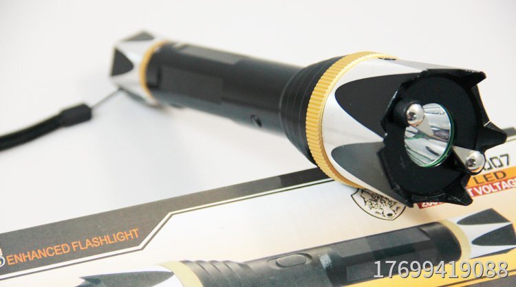 狼牙007高壓電擊棒好使不？