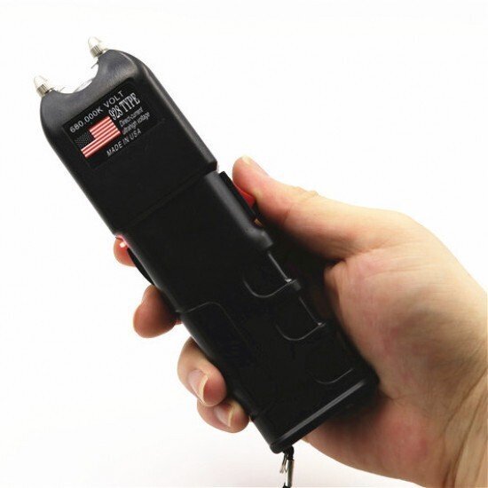 電棍和防身噴霧那個好？